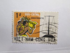 Vietnam (South) #349 used  2021 SCV = $0.25