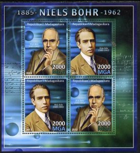 MADAGASCAR - 2013 - Niels Bohr - Perf 4v Sheet - MNH-Private Issue