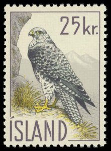 ICELAND Sc 323 VF+/MNH - 1960 25kr Falcon  - Fresh & Attractive Stamp