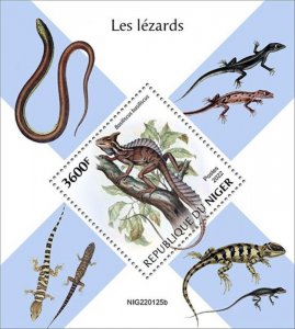 Niger - 2022 Lizards, Common Basilisk - Stamp Souvenir Sheet - NIG220125b
