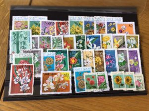 Vietnam plants and flowers  used stamps  A7011