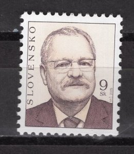 SLOVAKIA - 2005 Ivan Gaparovic - Definitive stamp  -  M185