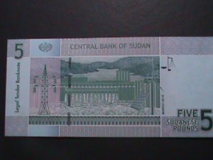 ​SULTAN-2015 CENTRAL BANK OF SULTAN-5 POUNDS-UNCIRCULATED CURRENCY VERY FINE