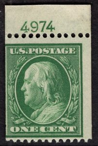 US #348 Average, w/Original Gum. Never Hinged.