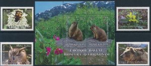 2012 Uzbekistan wildlife insects bear set+s/s MNH 131