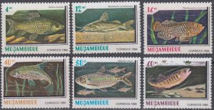 MOZAMBIQUE Sc 920-5 CPL MNH SET of 6 - VARIOUS FRESHWATER FISH