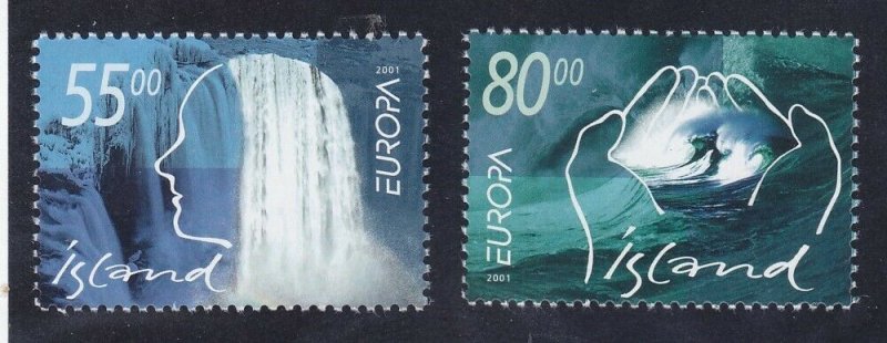 Iceland 937-38 MNH 2001 Woman's Head in Water Hands in Water Europa Set VF