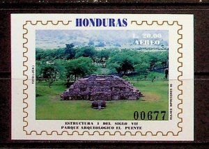 HONDURAS Sc C956 NH SOUVENIR SHEET OF 1995 - PARK