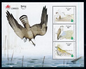 [79028] Portugal 1995 Birds Oiseaux Uccelli Souvenir Sheet MNH BL. 106