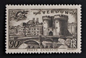 FRANCE #392 MH 1939