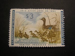 RW28, $3 Mallard Hen & Ducklings, MNH Beauty, 1961 Duck Stamp