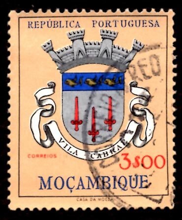 Mozambique 1961 Vila Cabral, Coat of Arms 3e Scott.416 Used (#4)