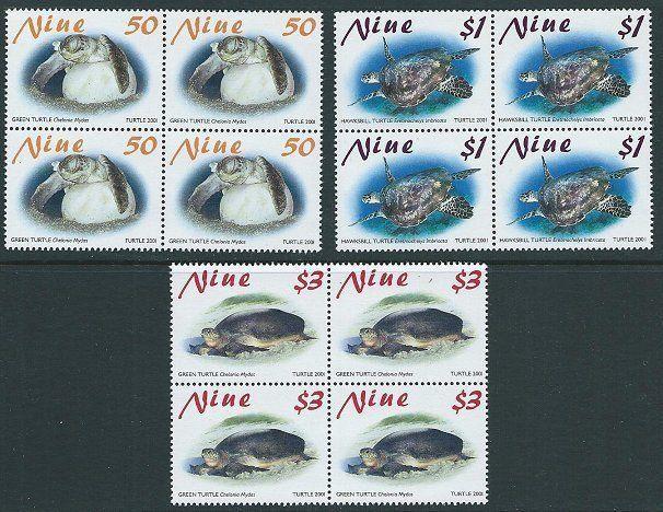 NIUE 2001 TURTLES set in blocks of 4 MNH..................................62430B