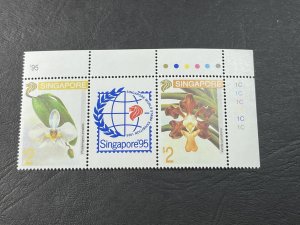 SINGAPORE # 664-665(665a)--MINT/NEVER HINGED--PLATE #  PAIR--1993