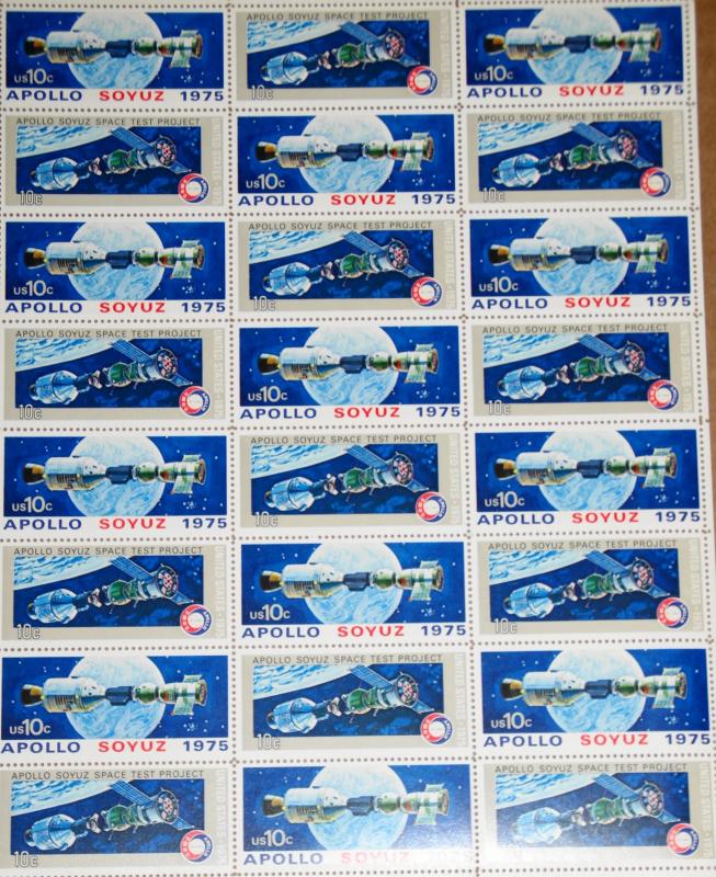 1975 sheet of stamps, Apollo Soyuz Sc #1569-70