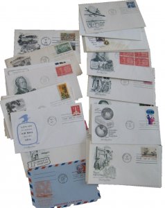 UNITED STATES FDCs - LOT OF 34 ARTMASTER COVERS - 1940s TO 1980s  (F4)