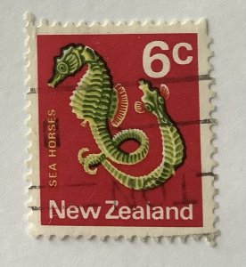 New Zealand 1970 Scott  445  used - 6c, Sea horses
