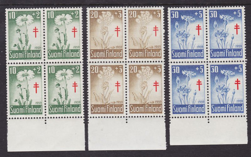 Finland Sc B154-156 MNH. 1959 Flowers cplt, blocks of 4