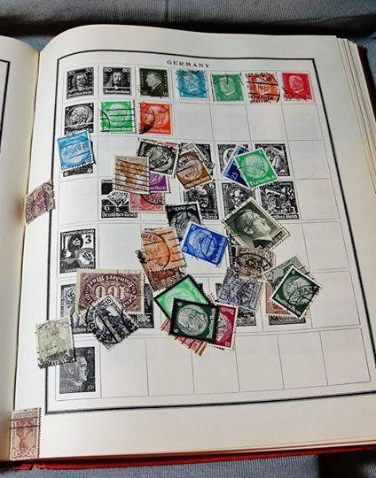 1946 Scott Modern Postage Stamp Album w/Stamps