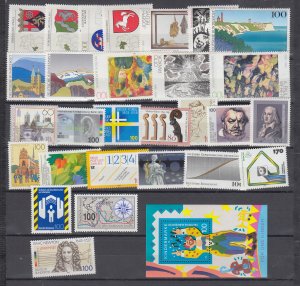 J44089 JL Stamps 1993 germany mnh lot nice condition 35.00+ scv