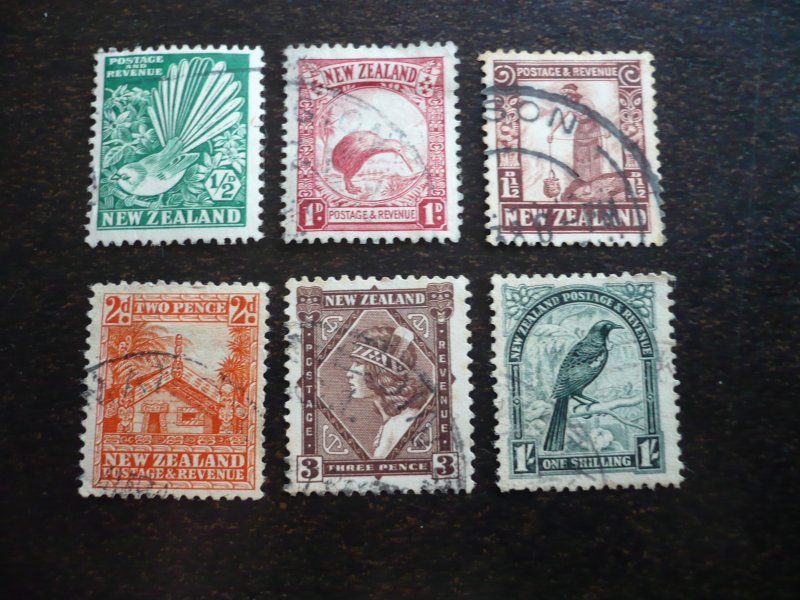 Stamps - New Zealand - Scott# 185-188,190,196 - Used Partial Set of 6 Stamps