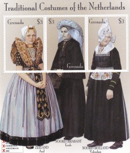 SA23e Grenada 2002 Traditional Dutch Costumes mint souvenir sheet