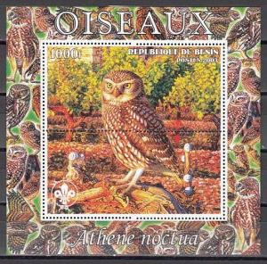 Benin, 2003 Cinderella issue. Owl s/sheet.