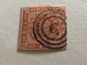 Denmark Royal Emblem 1863 used stamp A10377