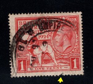 Great Britain Scott 185 Used stamp from 1924 Exhibition, margin tear at bottom