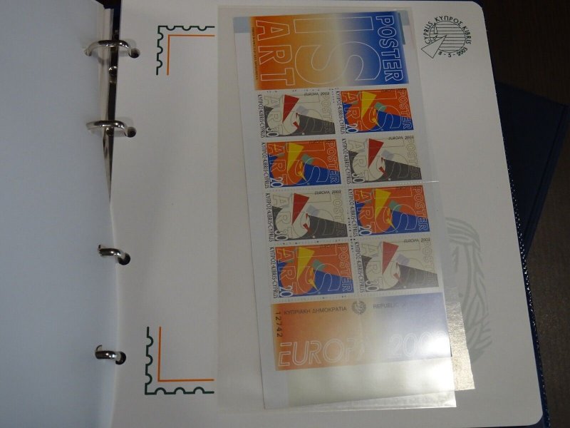 Cyprus 2003 Deluxe Year book with all stamps and FDC MNH VF