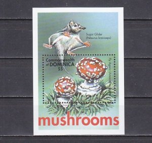 Dominica, Scott cat. 2307. Mushrooms s/sheet.