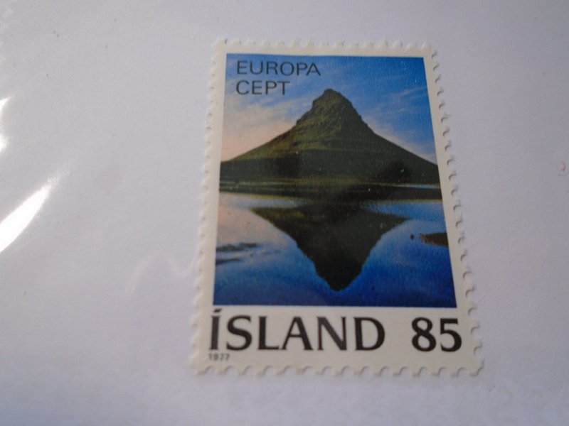 Iceland  #  499  MH