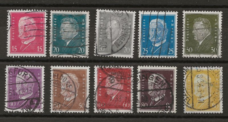 Germany 366-379, 381-84 Mi 410//466 Used VF 1928-32 SCV $32.50 (2 photos) (jr)