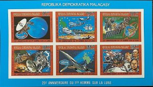 Stamps M/S Mint Space Imperf. / Space Leaf Stamps N.D-