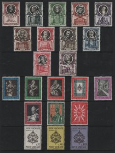 VATICAN CITY, MNH COLLECTION   7 STOCK SHEETS   LOOK