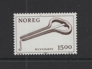 Norway #804 (1982 Jew's Harp issue) VFMNH CV $6.00