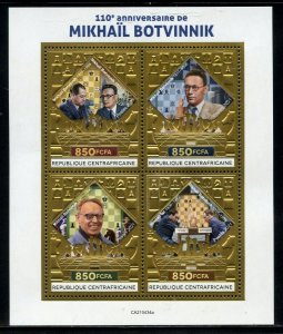 CENTRAL AFRICA  2021 MIKHAIL BOTVINNIK CHESS MASTER GOLD FOIL SHEET  MINT NH