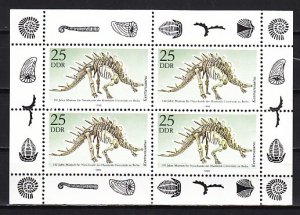 German, Dem. Rep. Scott cat. 2813a. Dinosaur sheet of 4. ^