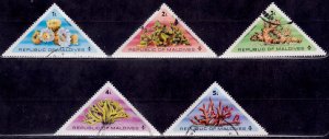 Maldives, 1975,  Marine Life - Corals, Urchins and Sea Stars, #557-561, used*