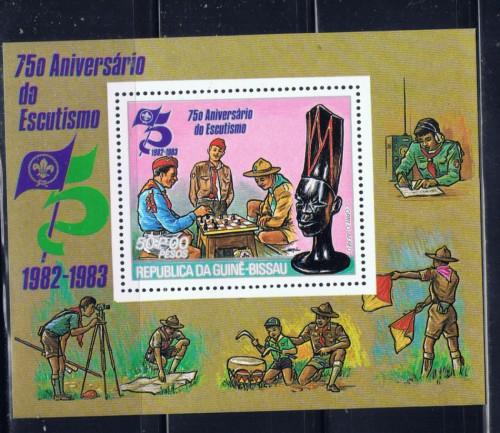 Guinea-Bissau C43 NH 1986 Boy Scouts S/S 