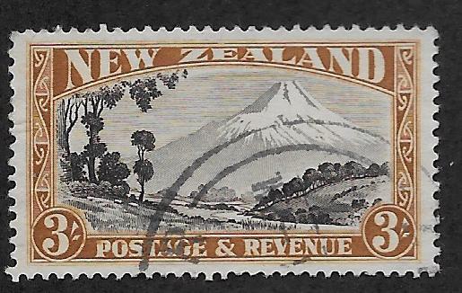 NEW ZEALAND SC# 216 VF/U 1940