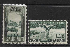 Italy 592-593 1951 Festival of Trees set MNH Light Gum Toning