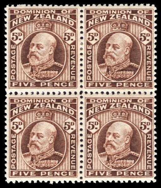 New Zealand 1909 KEVII 5d deep brown Perf 14 (line) block MNH/MLH block. SG 397.