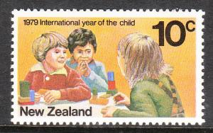 New Zealand 1979 Sc#689 YEAR OF THE CHILD (IYC) Single MNH