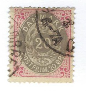 Denmark SC#31 Used F-VF SCV$32.50...Worth a Close Look!