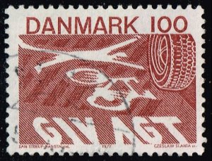 Denmark #599 Road Accident; Used (4Stars)