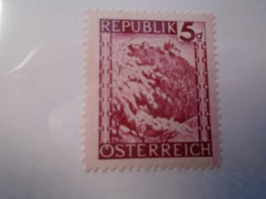 Austria  #  457  MNH