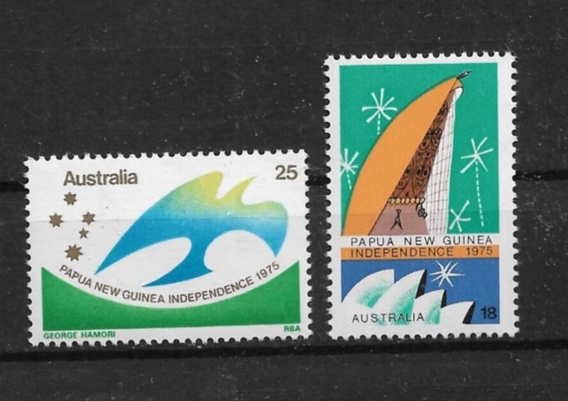 1975 Australia 624-5 Papua New Guinea Independence MNH C/S of 2