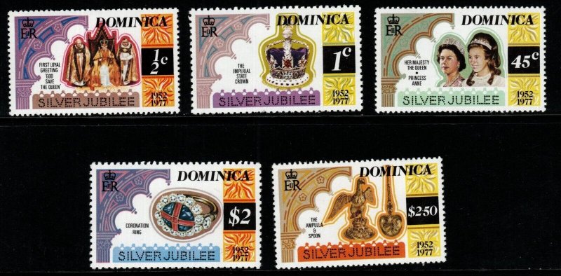 DOMINICA SG562/6 1977 SILVER JUBILEE MNH