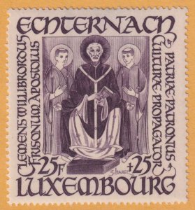 LUXEMBOURG B142 SEMI-POSTAL  MINT HINGED OG *